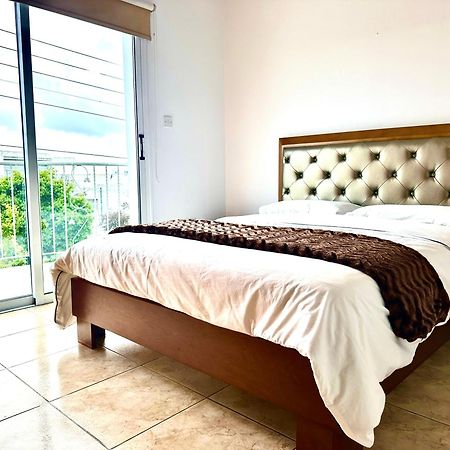 Nanas Vacation House Paphos Esterno foto