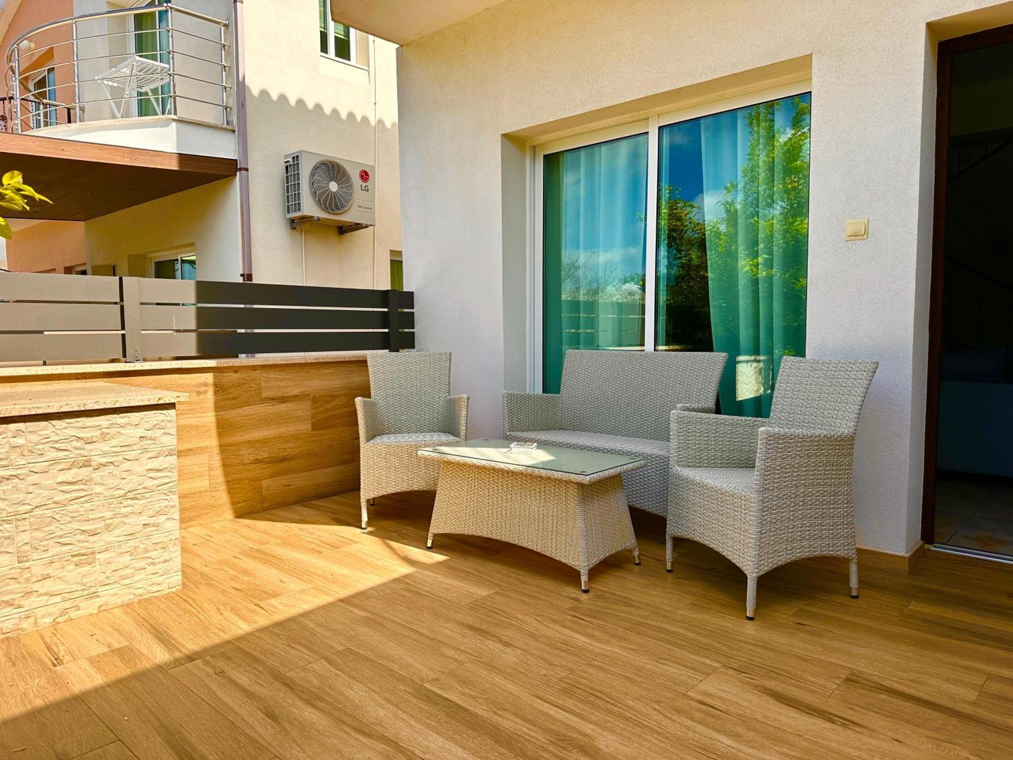 Nanas Vacation House Paphos Esterno foto